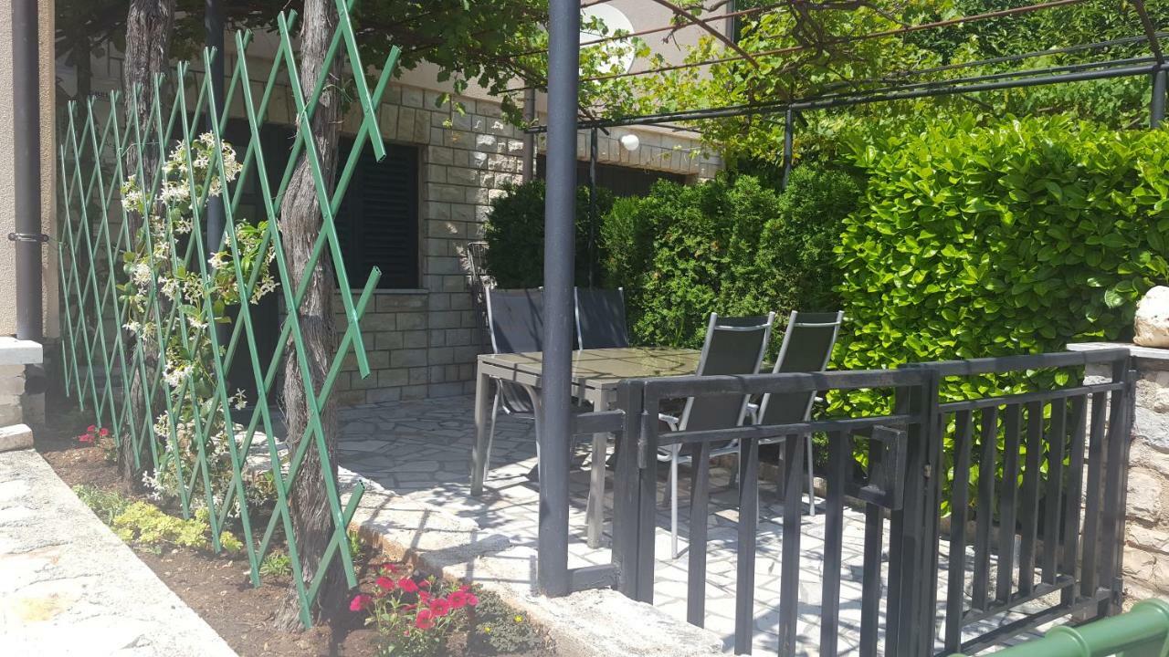 Studio Apartments Igor Vrsar Exterior foto